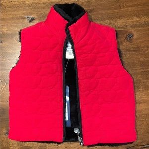 BNWT Girls 3T Red sleeveless vest with faux fur